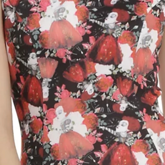 New DISNEY Alice Through the Looking Glass Red Queen Dress M - Picture 3 of 3